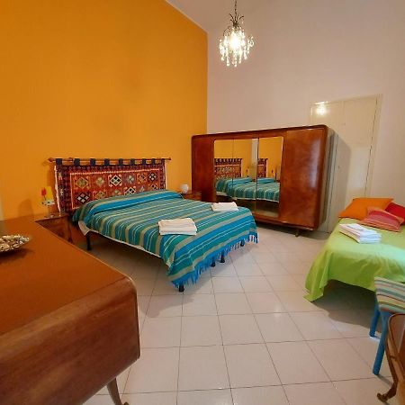 Casa Mariu' Apartment เนเปิลส์ ภายนอก รูปภาพ