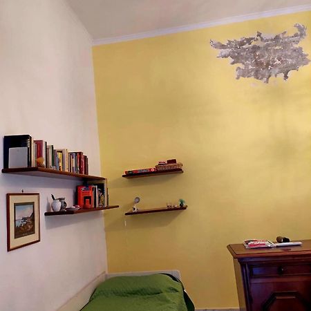 Casa Mariu' Apartment เนเปิลส์ ภายนอก รูปภาพ